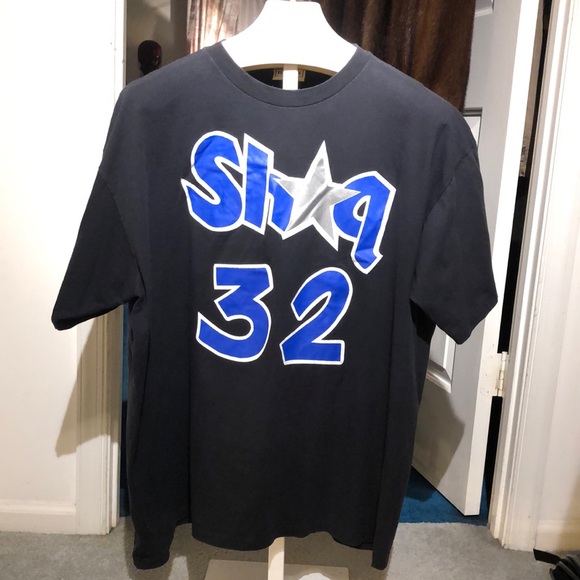 Reebok Other - Vintage 1990 Shaq Stylish Black Graphic T-Shirt